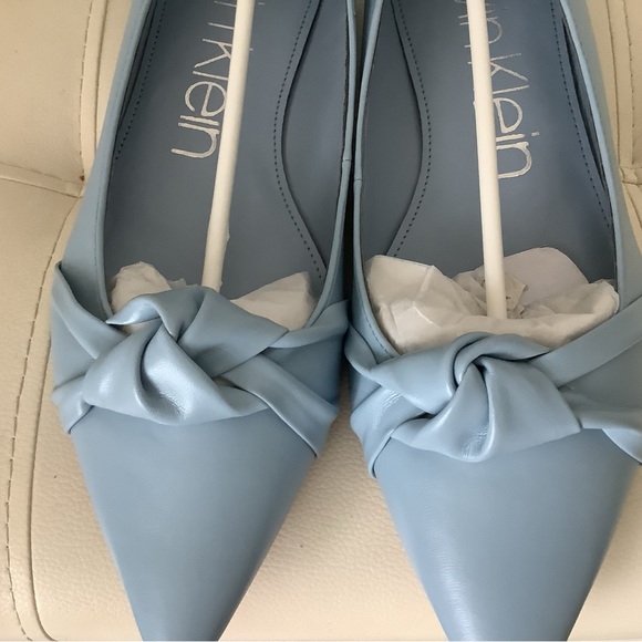 Calvin Klein flats - Picture 5 of 8